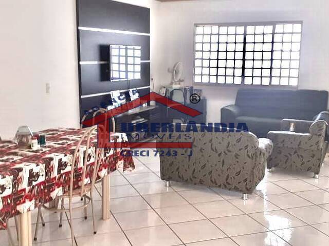 #CAS1SM - Casa para Venda em Uberlândia - MG - 2