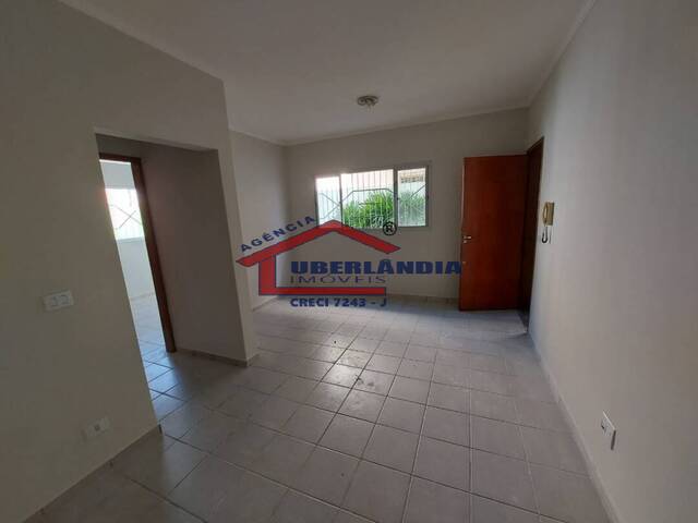 #GAPTO1FNT - Apartamento para Locação em Uberlândia - MG - 2