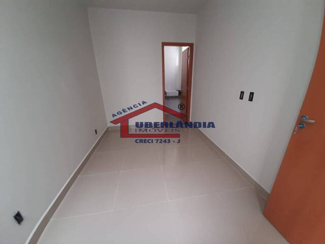 #CAS1LR - Casa para Venda em Uberlândia - MG - 2