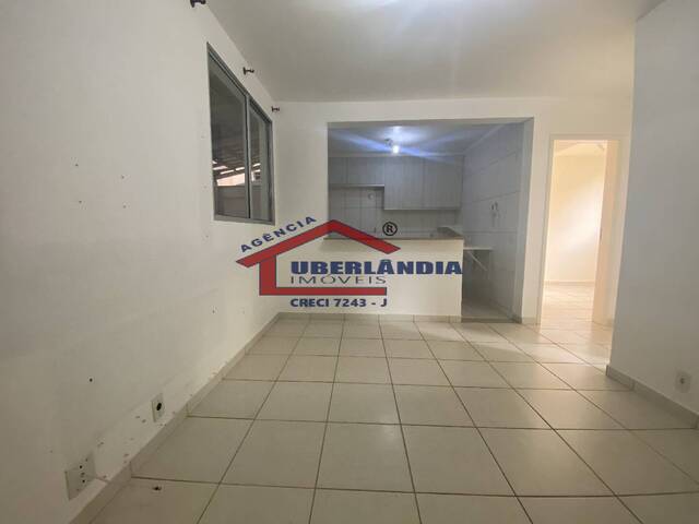 #APTO15FNT - Apartamento para Venda em Uberlândia - MG