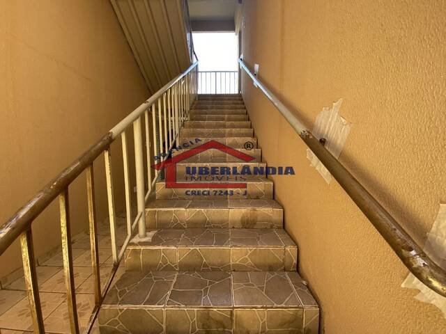 #APTO1TUBA - Apartamento para Venda em Uberlândia - MG - 1