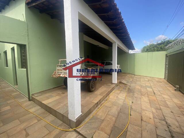 #CAS10CP - Casa para Venda em Uberlândia - MG