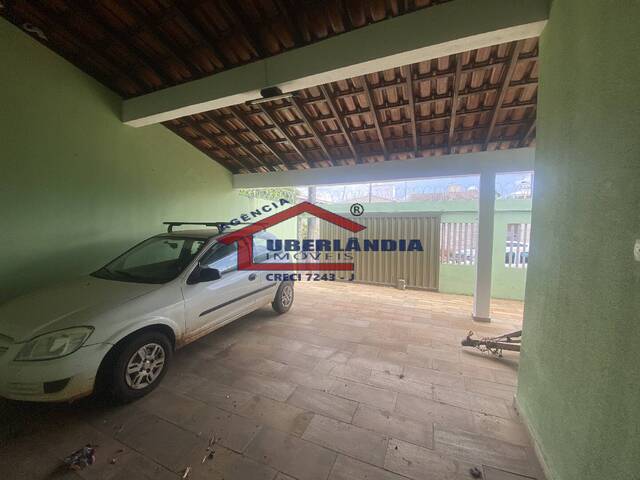 #CAS10CP - Casa para Venda em Uberlândia - MG - 2