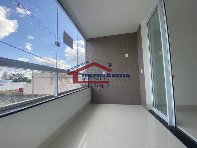 Apartamento para Venda em Uberlândia - 3