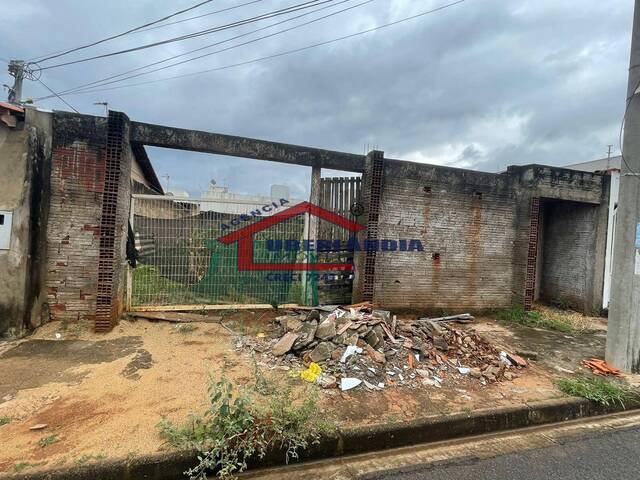 Terreno para Venda em Uberlândia - 2