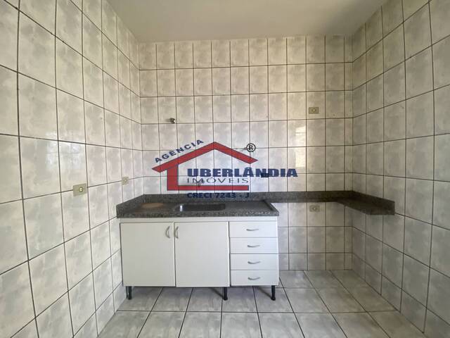 Apartamento para Locação em Uberlândia - 4