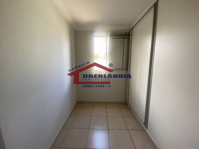 #APTO20SM - Apartamento para Venda em Uberlândia - MG