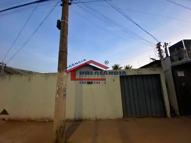 #CAS1LZT - Casa para Venda em Uberlândia - MG - 1