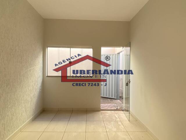 Casa para Venda em Uberlândia - 3