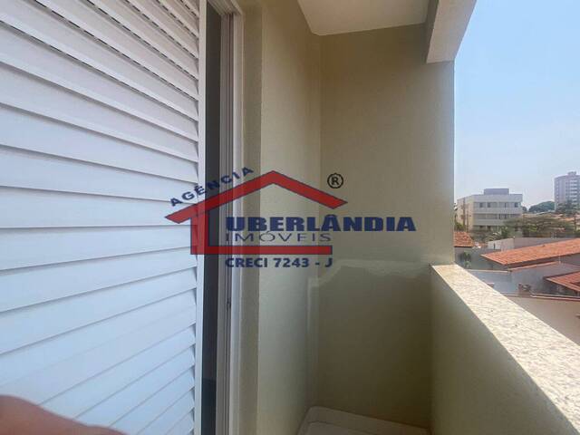 Apartamento para Venda em Uberlândia - 4