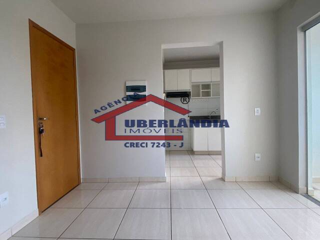 Apartamento para Venda em Uberlândia - 2