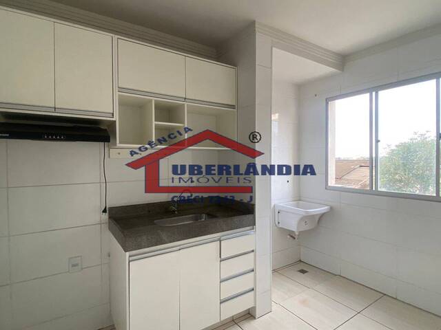 Apartamento para Venda em Uberlândia - 5